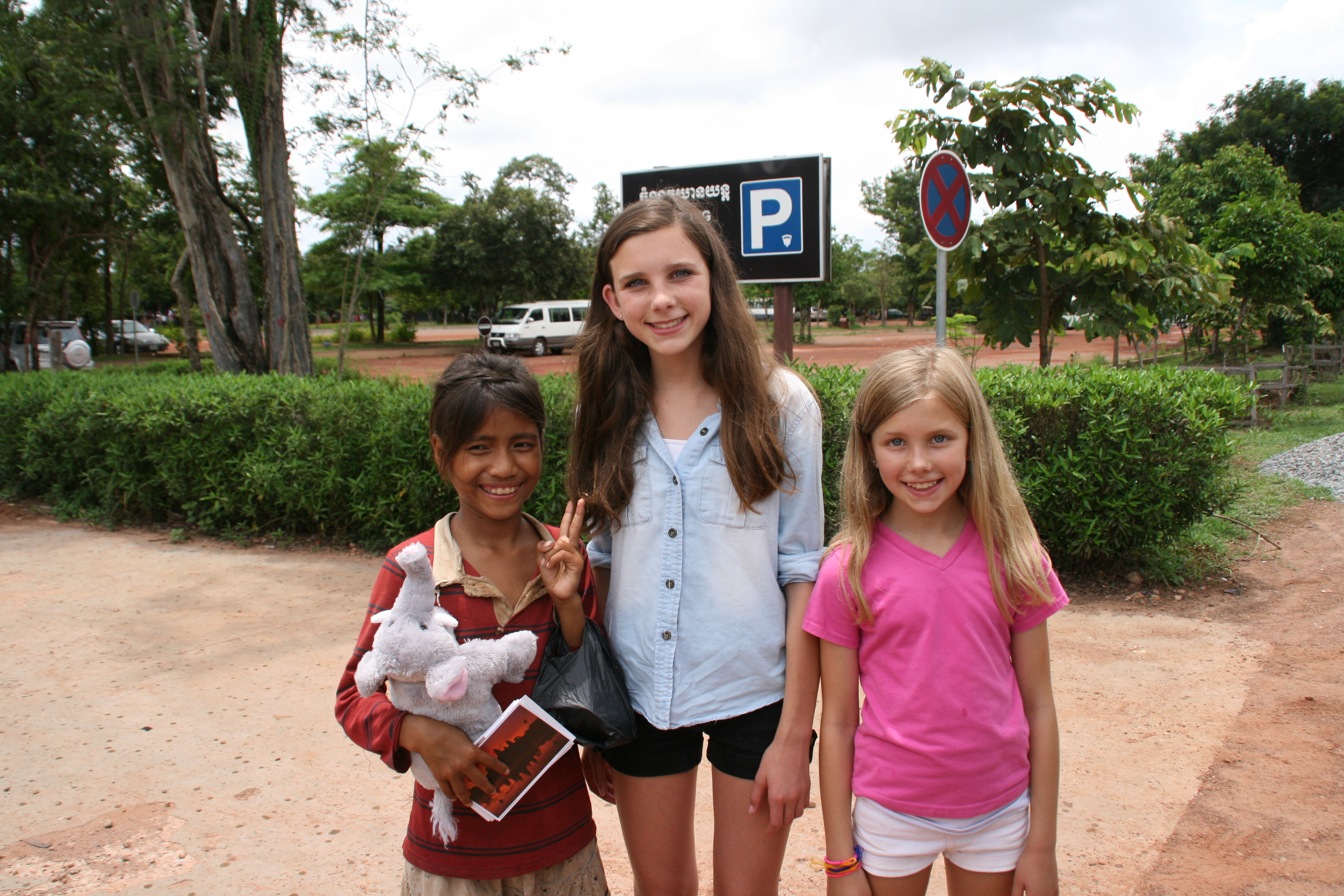 Meeting local girl in Cambodia